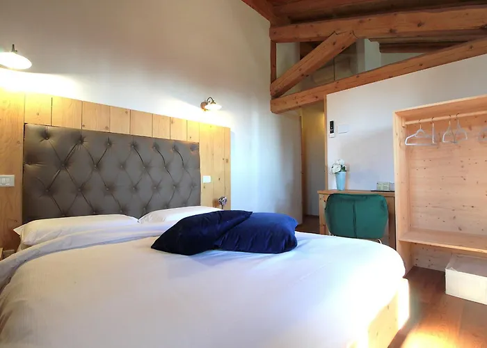 Montello Pool, Jacuzzi, Ac, Wifi, Treviso Villa