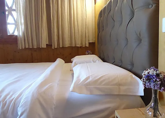 Montello Pool, Jacuzzi, Ac, Wifi, Treviso Villa
