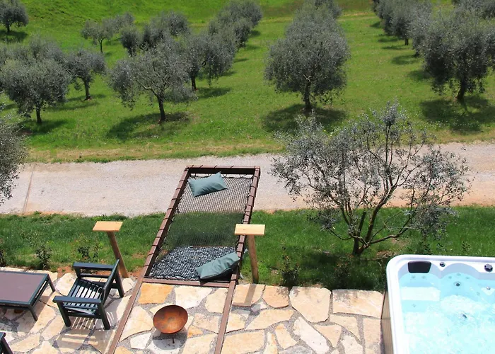 Montello Pool, Jacuzzi, Ac, Wifi, Treviso *