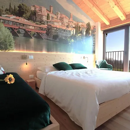 Montello Pool, Jacuzzi, Ac, Wifi, Treviso * Volpago del Montello