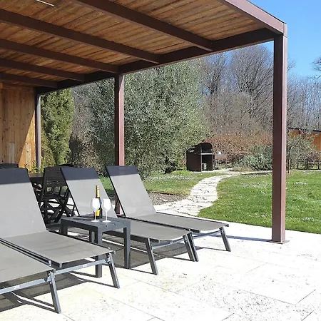 Montello Pool, Jacuzzi, Ac, Wifi, Treviso * Volpago del Montello