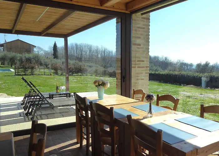 Montello Pool, Jacuzzi, Ac, Wifi, Treviso * Volpago del Montello